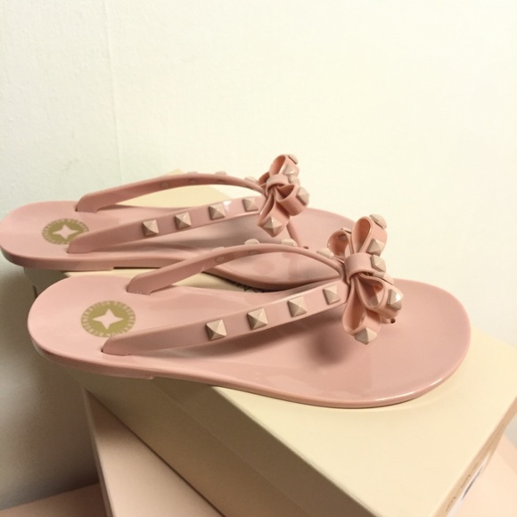 BCBGeneration Bow Rockstud Pink Jelly Flip-flops - Picture 4 of 5